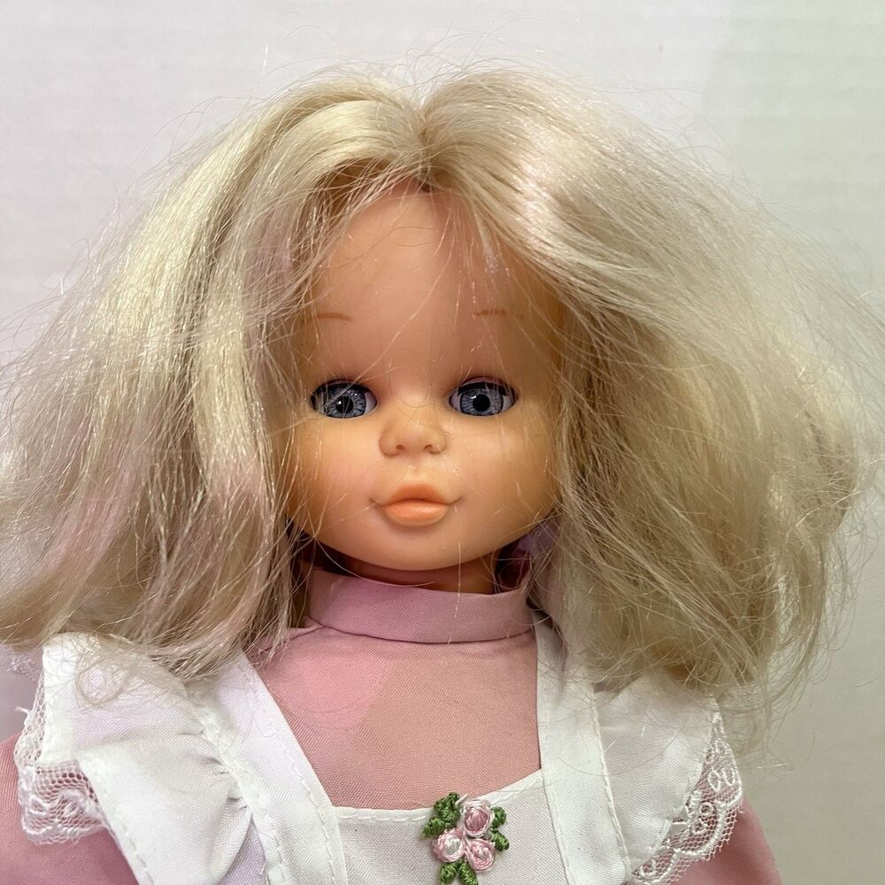 Famous Doll 16” Spain Blonde Hair Blue Sleeping Eyes - Picture 2 of 11